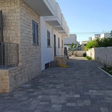 Апартаменты Jox House Торре-Лапилло