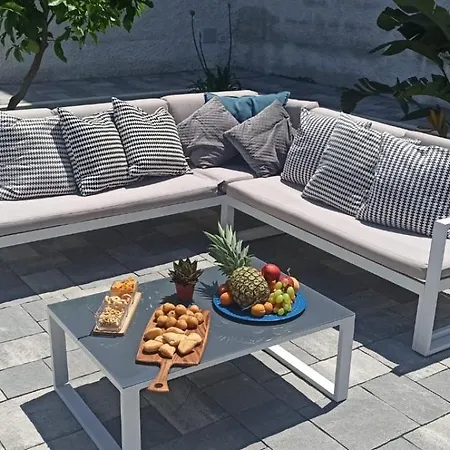 Апартаменты Jox House Торре-Лапилло